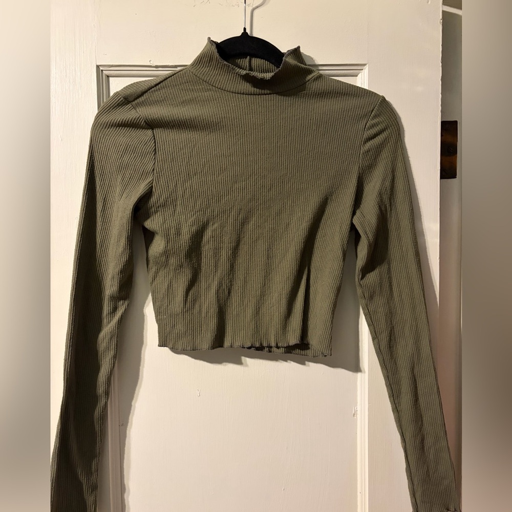 Aerie Sage Ribbed Long Sleeve Crop Top